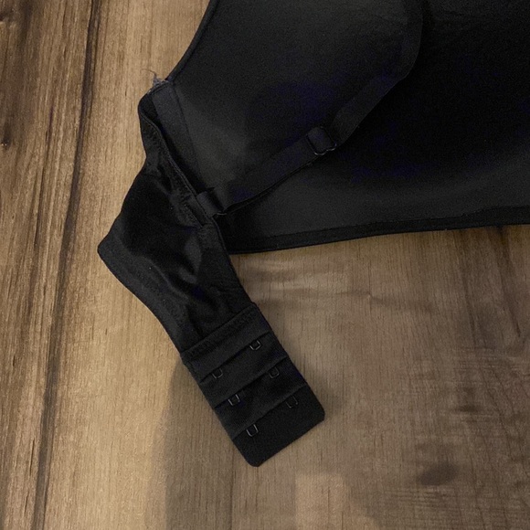 Barely worn La Senza Bra - Picture 6 of 6